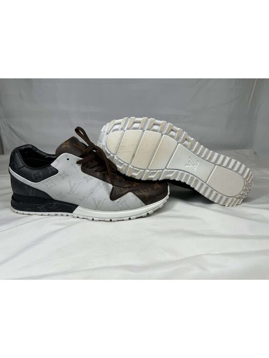 Men\'s Size 10.5 Louis Vuitton Runaway Tricolor Monogram SPB-JB 366624 main image 11
